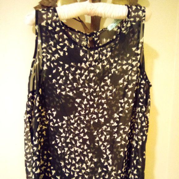 Chris & Carol Sheer Tank/Cami Size Large